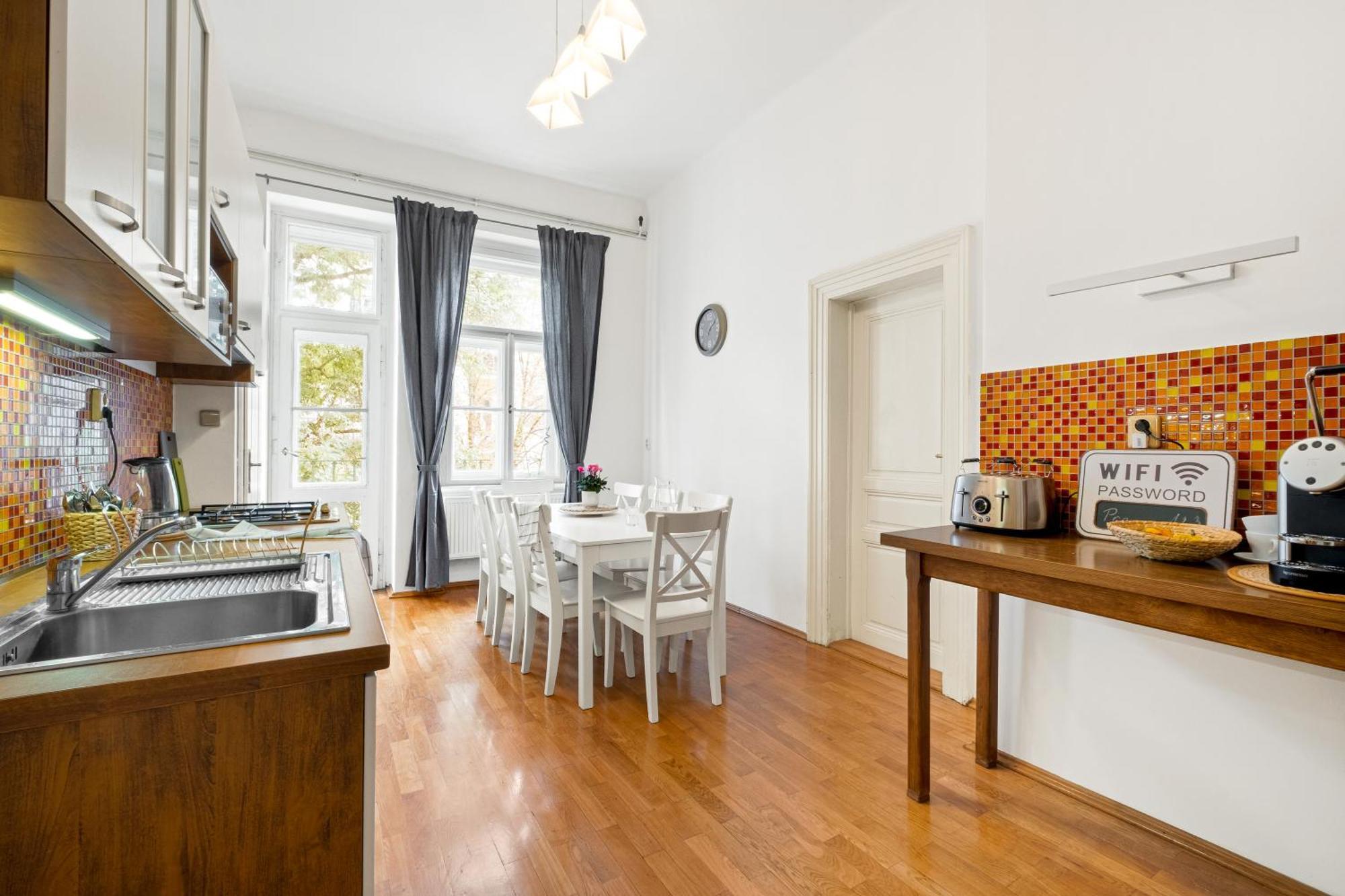 Prague Hotel Apartments Экстерьер фото
